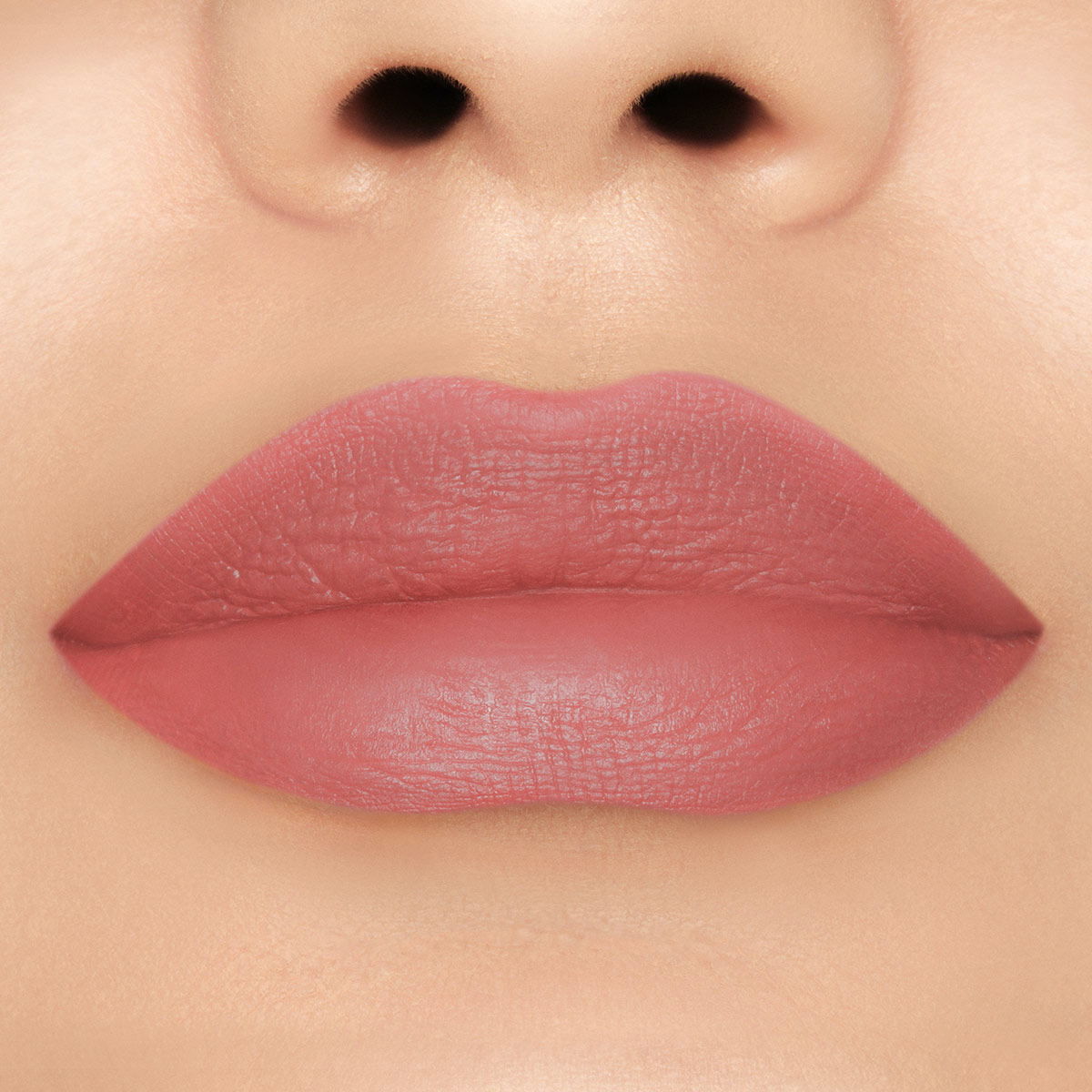 LIP INJECTION LIQUID LIPSTICK (LABIAL LÍQUIDO SEMI-MATE CON EFECTO VOLUMINIZADOR)