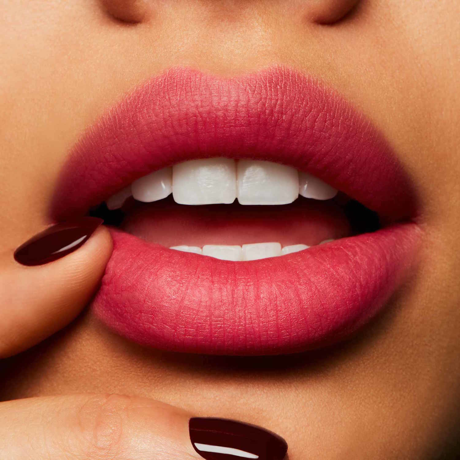 POWDER KISS LIQUID LIPCOLOUR