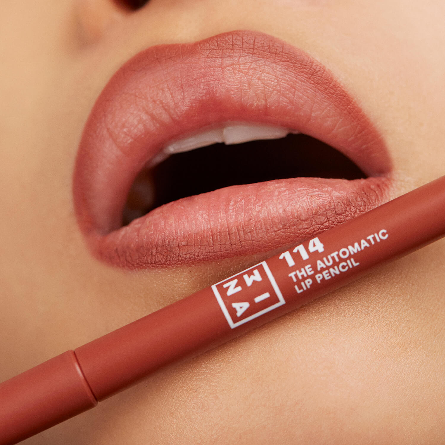 Fotos: Nueve barras de labios rojas que te van a encantar para dar