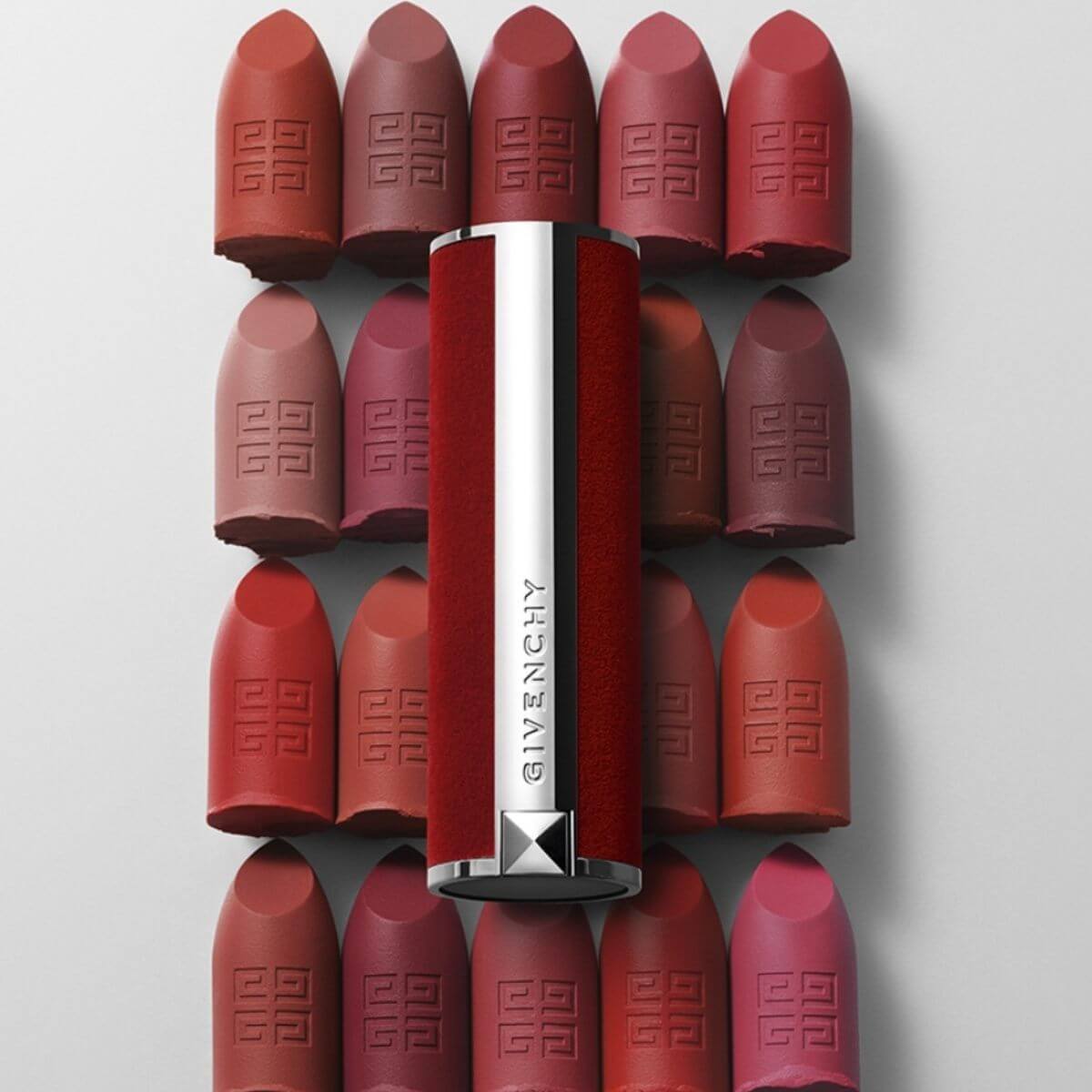 GIVENCHY LE ROUGE DEEP VELVET (LIPSTICK  MATE ULTRAPIGMENTADO DE LARGA DURACIÓN)
